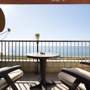 Impresionante Delante Del Mar Apartment